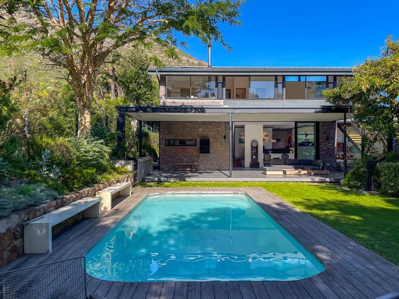 4 Bedroom Property for Sale in Hout Bay Western Cape